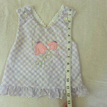 Load image into Gallery viewer, Vintage Flower Gingham Swing Top 12 months
