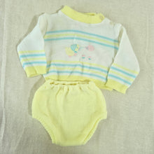 Load image into Gallery viewer, Vintage Baby Chick Knit Set 0-3 months

