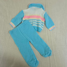 Load image into Gallery viewer, Vintage Knit Matching Set 0-3 months *flaw
