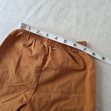 Load image into Gallery viewer, Vintage Caramel Shorts 9-12 months
