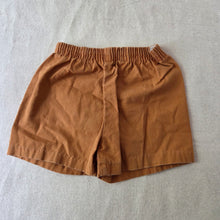 Load image into Gallery viewer, Vintage Caramel Shorts 9-12 months

