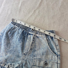 Load image into Gallery viewer, Vintage Acid Wash Jean Shorts 3t
