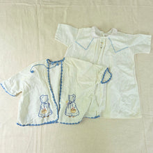 Load image into Gallery viewer, Vintage 40s/50s Baby Bundle 3-6 months
