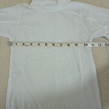 Load image into Gallery viewer, Vintage White Turtleneck Shirt 3t
