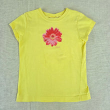 Load image into Gallery viewer, Y2k Oshkosh Yellow Flower Tee 4t/5t
