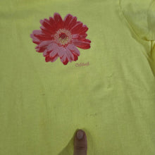 Load image into Gallery viewer, Y2k Oshkosh Yellow Flower Tee 4t/5t
