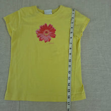 Load image into Gallery viewer, Y2k Oshkosh Yellow Flower Tee 4t/5t

