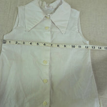 Load image into Gallery viewer, Vintage 70s Sleeveless Buttondown kids 6/7

