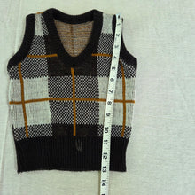 Load image into Gallery viewer, Vintage Plaid Knit Sweater Vest 2t/3t
