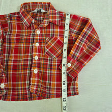 Load image into Gallery viewer, Vintage Plaid Buttondown 12-18 months
