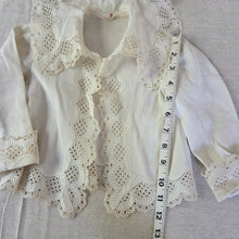 Load image into Gallery viewer, Vintage Lacey Cream Sweater 18 months
