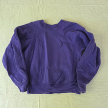 Load image into Gallery viewer, Vintage Purple Raglan Pullover 4t/5t
