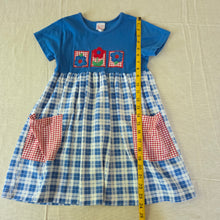 Load image into Gallery viewer, Vintage Flower Gingham Dress kids 6
