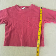 Load image into Gallery viewer, Vintage Gap Red Cotton Pocket Tee 6-12 months
