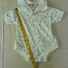 Load image into Gallery viewer, Vintage Seashell Pattern Hooded Romper 3-6 months
