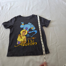 Load image into Gallery viewer, Old Navy Aladdin Genie Tee 5t

