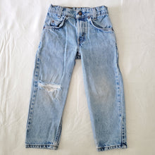 Load image into Gallery viewer, Vintage Levi's 550 Fit Jeans Orange Tab 4t/5t
