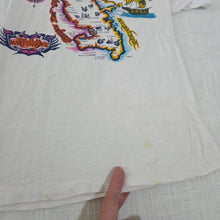 Load image into Gallery viewer, Vintage Isle De La Martinique Tee 5t
