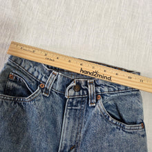 Load image into Gallery viewer, Vintage Levi's Jeans Orange Tab kids 10
