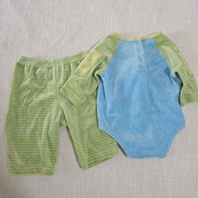 Load image into Gallery viewer, Y2k Kitty Velour Matching Set 3-6 months
