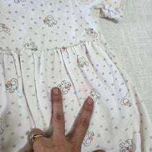 Load image into Gallery viewer, Vintage Kitties + Hearts Romper 2t *flaw
