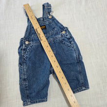 Load image into Gallery viewer, Vintage 90s Oshkosh Denim Overalls 3 months
