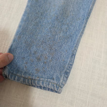 Load image into Gallery viewer, Vintage Oshkosh Girly Jeans 3t
