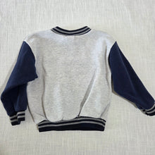 Load image into Gallery viewer, Vintage Penn State Crewneck 2t
