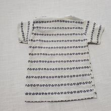 Load image into Gallery viewer, Vintage Heart Pattern Shirt 6-12 months

