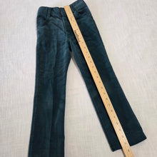 Load image into Gallery viewer, Vintage Green Cord Pants kids 7 SLIM
