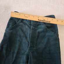 Load image into Gallery viewer, Vintage Green Cord Pants kids 7 SLIM
