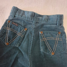 Load image into Gallery viewer, Vintage Green Cord Pants kids 7 SLIM
