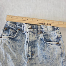 Load image into Gallery viewer, Vintage Acid Wash Jeans kids 7 *flaw
