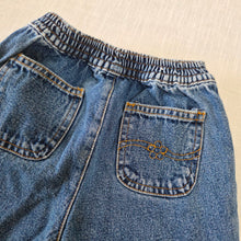 Load image into Gallery viewer, Vintage Flared Jeans 24 months
