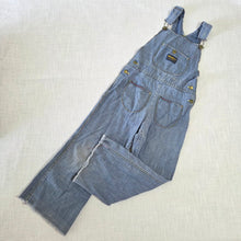 Load image into Gallery viewer, Vintage 70s Oshkosh Flared Overalls 5t/6
