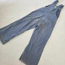 Load image into Gallery viewer, Vintage 70s Oshkosh Flared Overalls 5t/6
