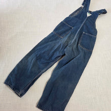 Load image into Gallery viewer, Vintage 80s/90s Oshkosh Denim Overalls 5t/6
