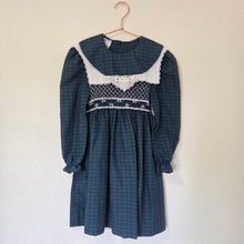 Load image into Gallery viewer, Vintage Polly Flinders Winter Smocked Dress kids 7
