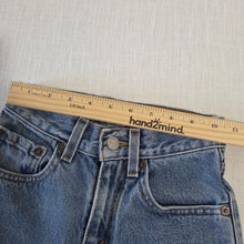 Load image into Gallery viewer, Vintage Levi's 550 Fit Jeans kids 10 SLIM
