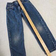 Load image into Gallery viewer, Vintage Levi's 566 Fit Jeans Orange Tab kids 6/7
