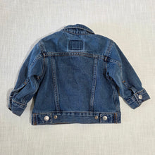 Load image into Gallery viewer, Vintage Levi's Jean Jacket 12 months
