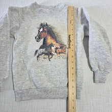 Load image into Gallery viewer, Vintage Horses Crewneck 4t/5t
