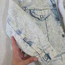 Load image into Gallery viewer, Vintage Levi's Sherpa Acid Jean Coat kids 8/10
