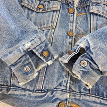 Load image into Gallery viewer, Vintage Wrangler Sherpa Jean Jacket 5t/6
