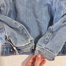 Load image into Gallery viewer, Vintage London Fog Comfy Jean Jacket 5t

