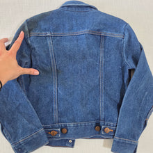 Load image into Gallery viewer, Vintage Wrangler Jean Jacket kids 8/9
