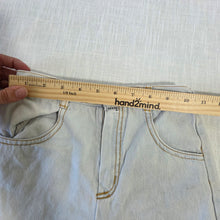 Load image into Gallery viewer, Vintage Guess Ultra Light Jeans 4t/5t
