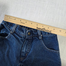 Load image into Gallery viewer, Vintage Guess Jean Shorts kids 6
