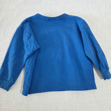 Load image into Gallery viewer, Vintage 90s Flower Sweater Shirt 4t/5t
