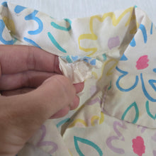 Load image into Gallery viewer, Vintage Colorful Daisy Romper 3t/4t

